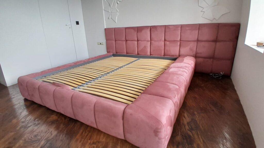 Photo 2024 07 25 18 59 11